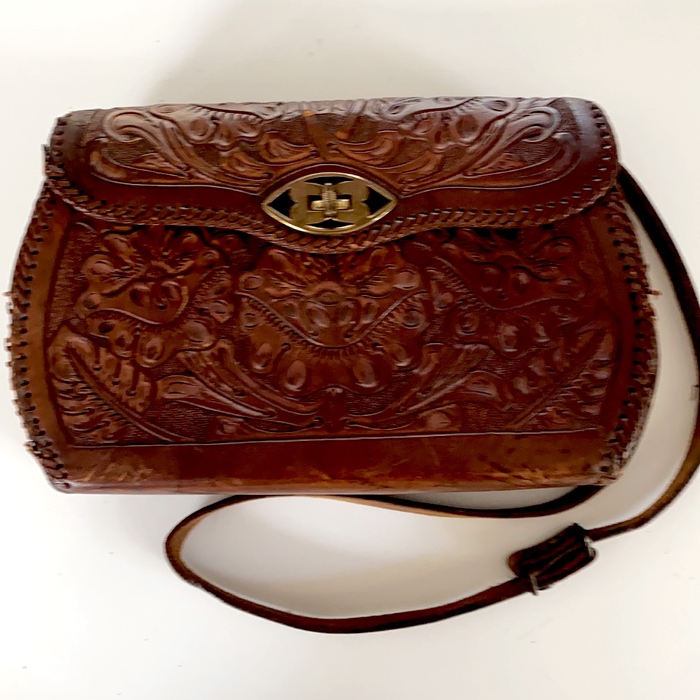 Vintage 70’s Hand Tooled Leather Shoulder Bag